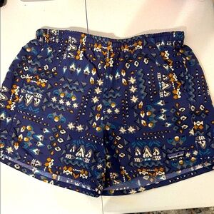 Patagonia Women’s 5” Baggies Size S